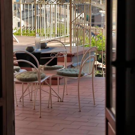 Le Palme Con Terrazze In Centro Guest house San Gimignano